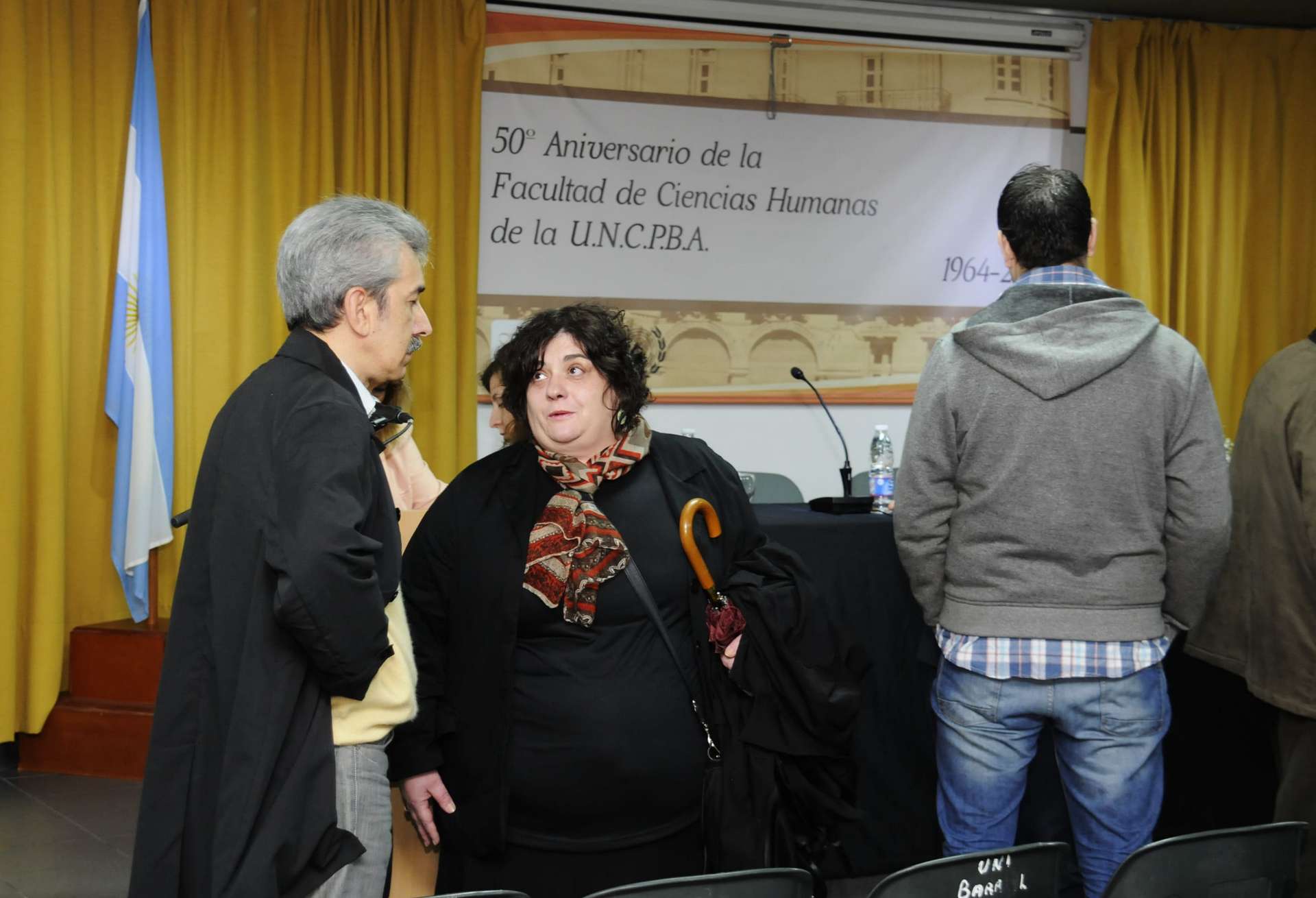 Daniel Dicósimo y Olga Echeverría en el panel en conmemoración 